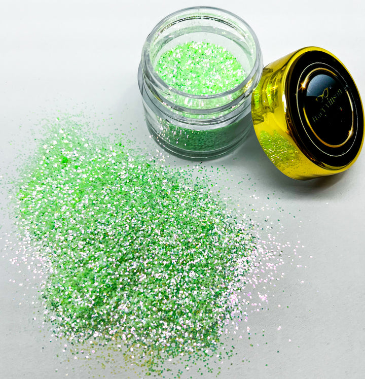 MM - "Jade Palace" -- Lavish Ladybug Sparklers
