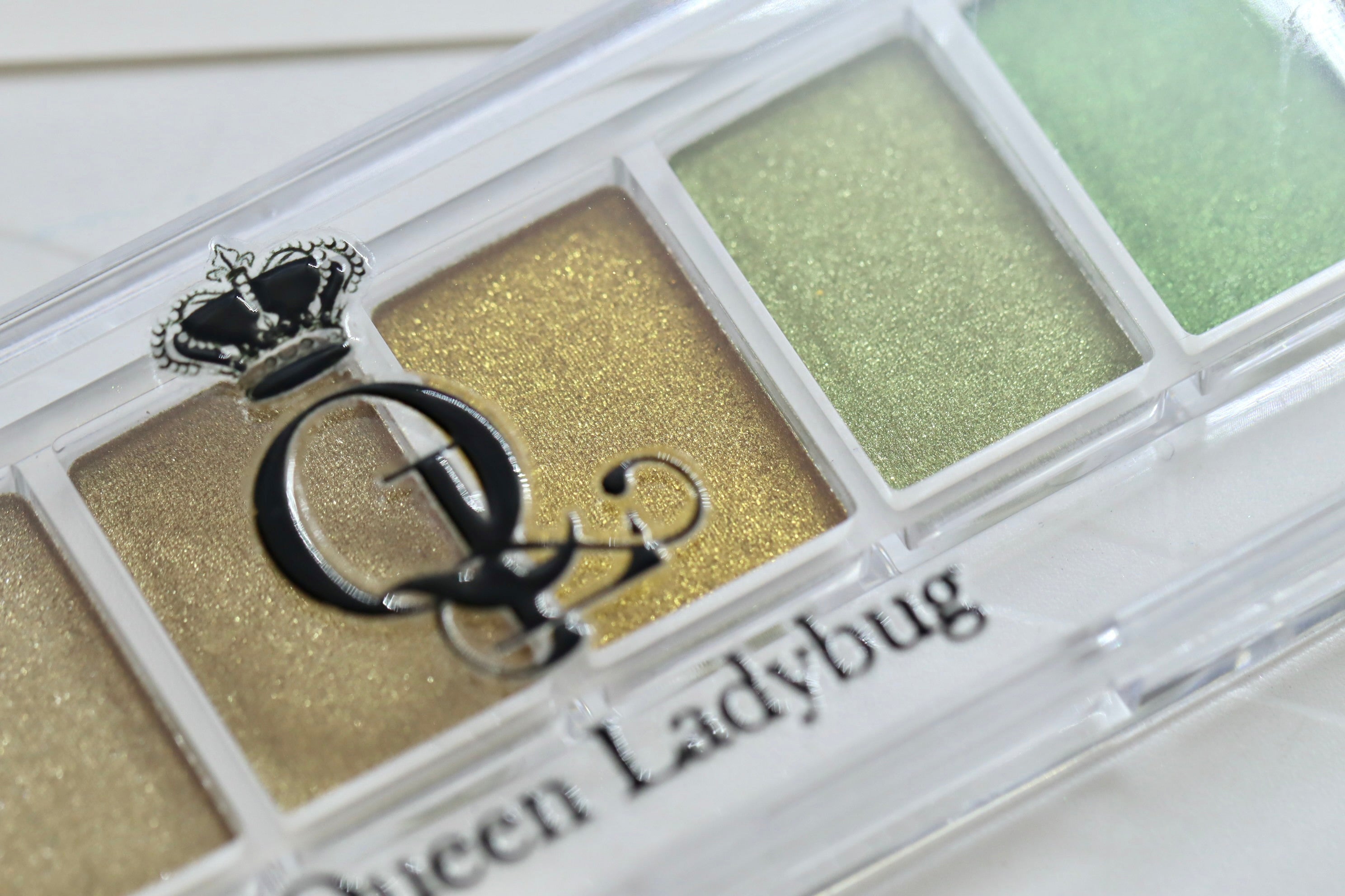 Green & Gold Chrome Palette -- 13 Days of Halloween