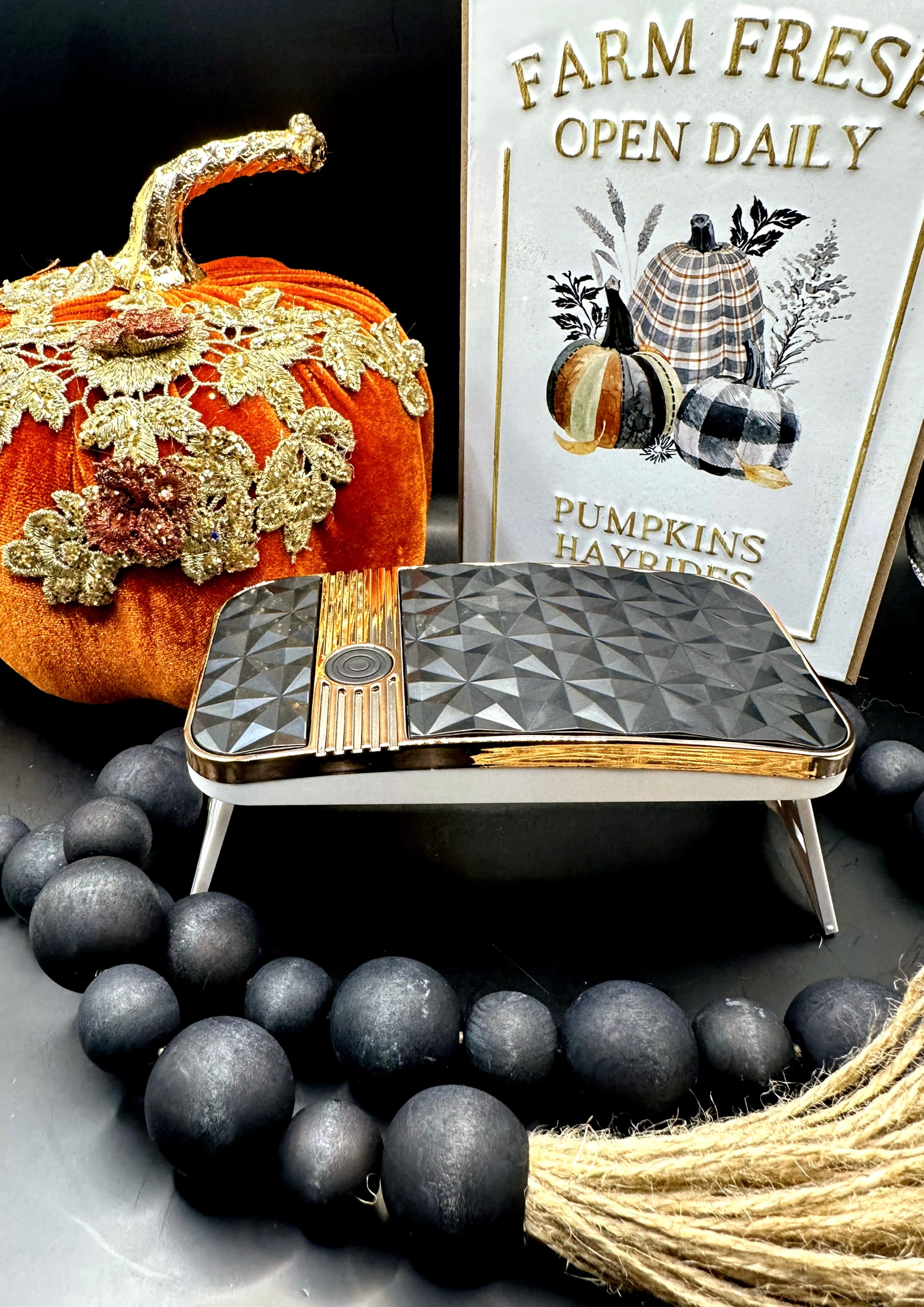 Diamond Quilted Mini2 UV/LED Lamp