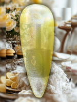 "Lady Lemon Chiffon" -- Glass, Crystal Cat Eye Gel