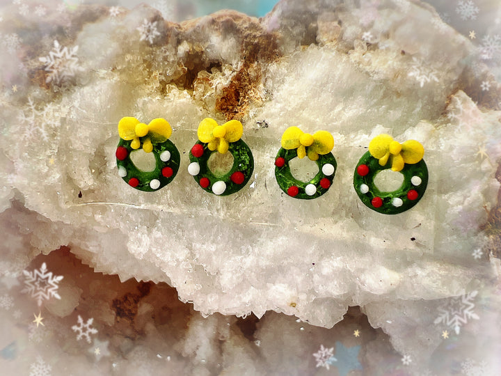 Tiny Wreath -- Christmas 3D Embellishments