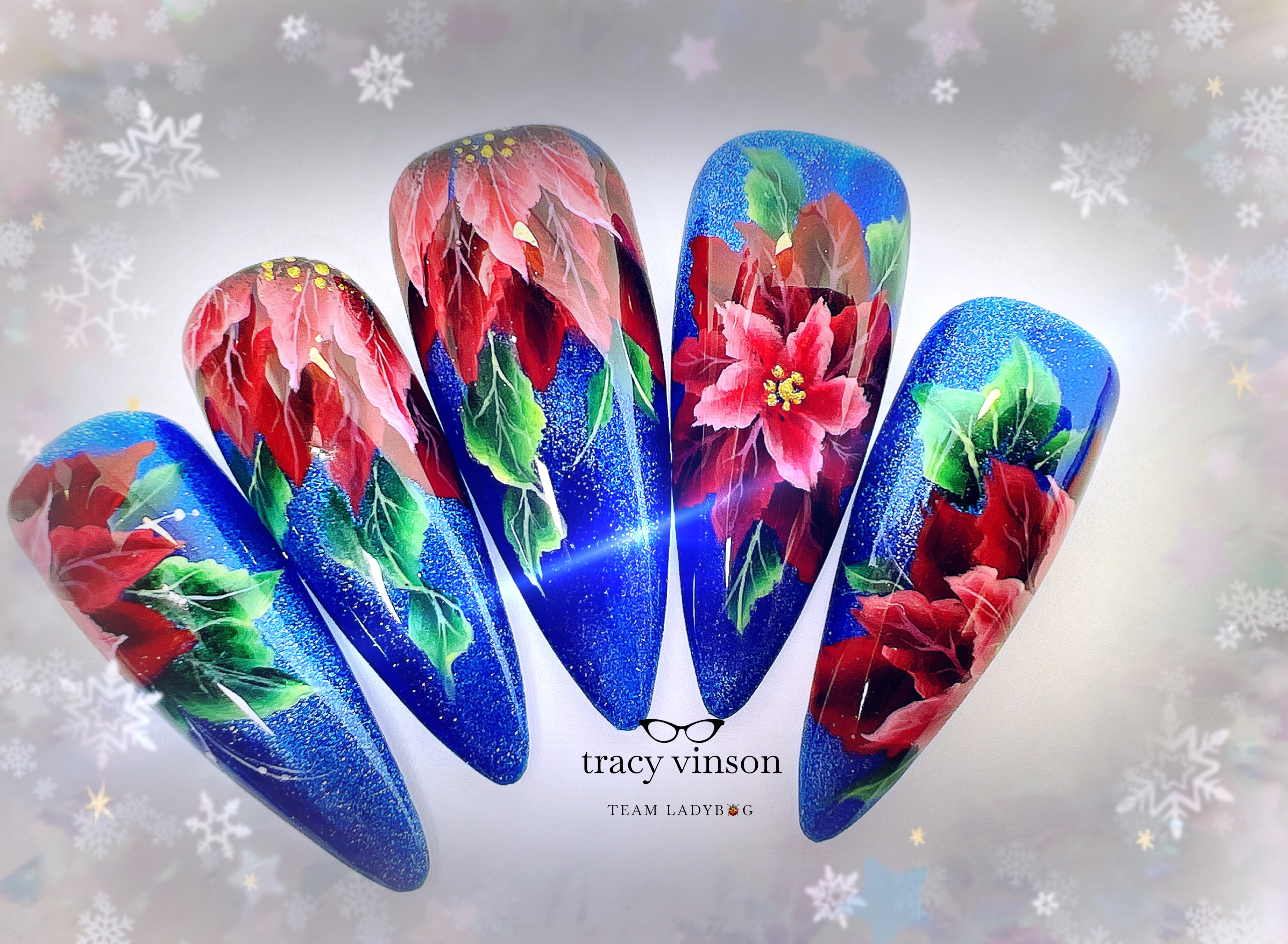 Poinsettia Press On Nails
